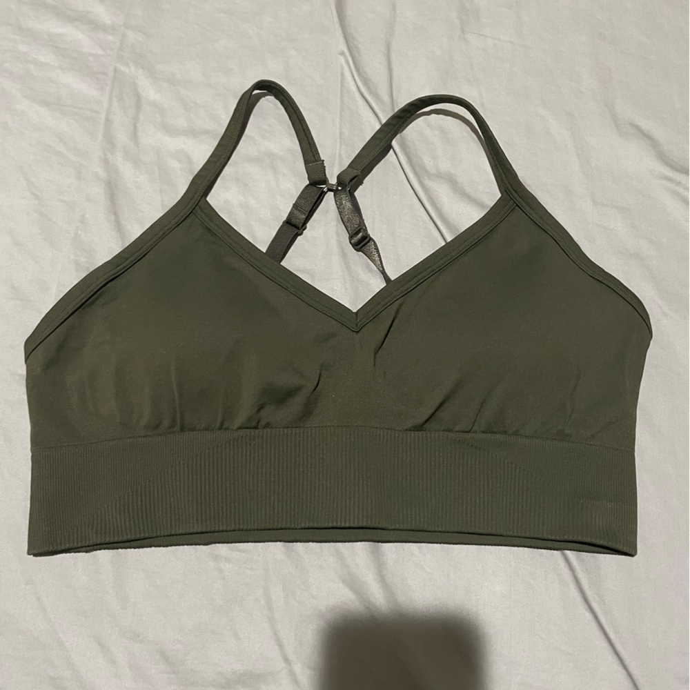 COPY - Lululemon ebb street bra 10 C/D